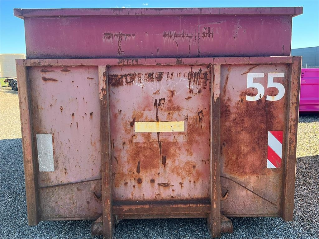 S6026 - Flatbed body: picture 1 S6026 - Flatbed body: picture 1