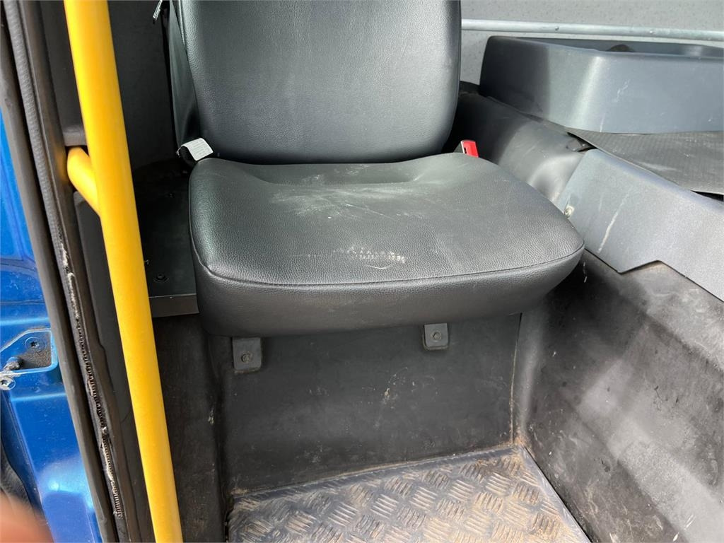 Box truck Scania P320 DB 4x2 MLB - low entry: picture 6