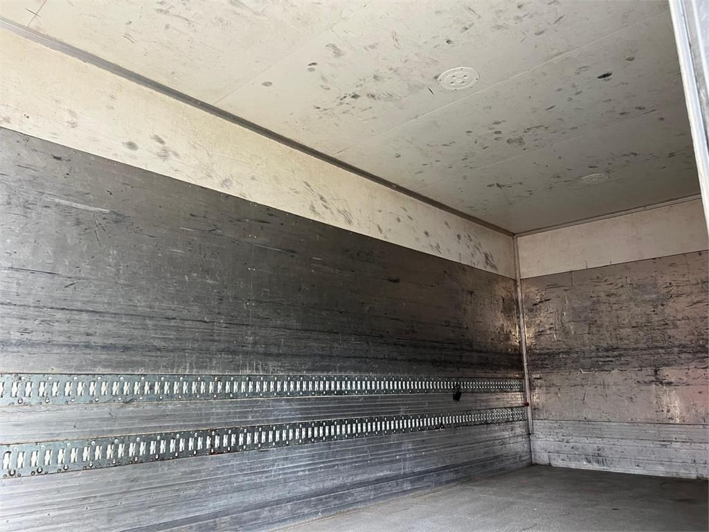 Box truck Scania P320 DB 4x2 MLB - low entry: picture 13