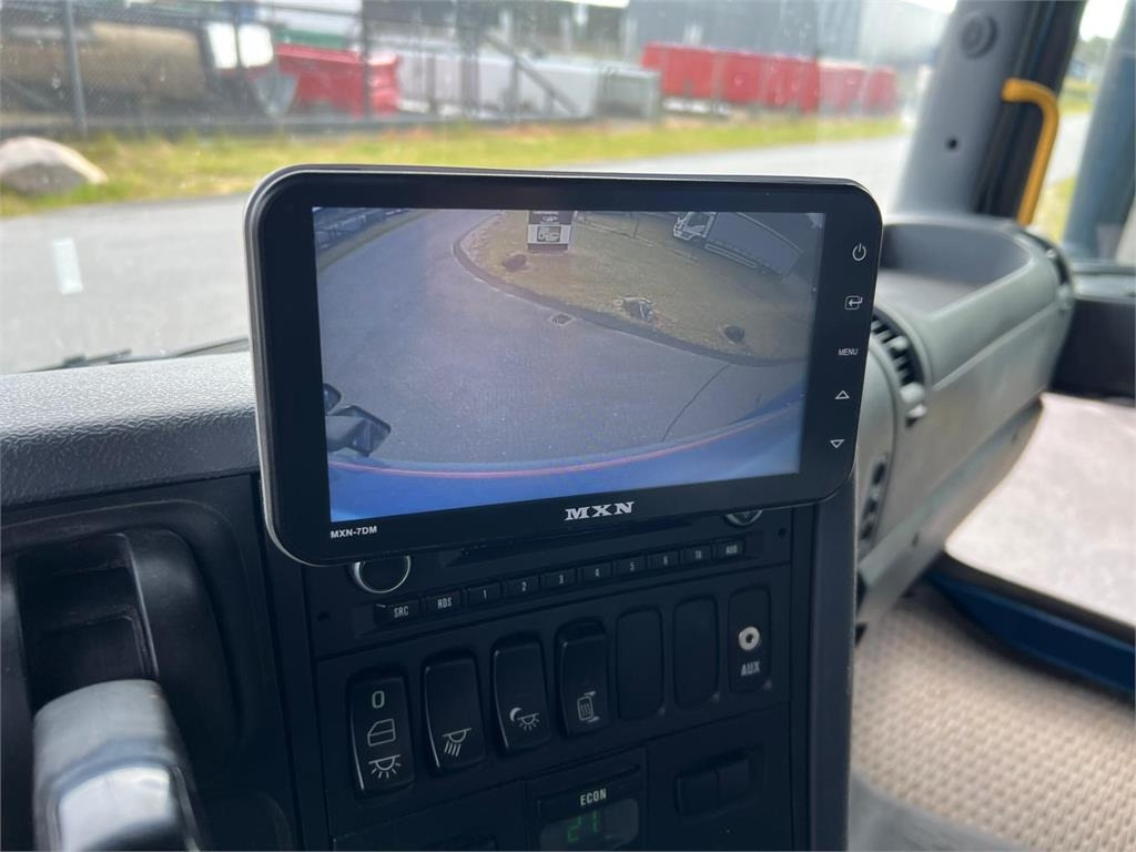 Box truck Scania P320 DB 4x2 MLB - low entry: picture 9