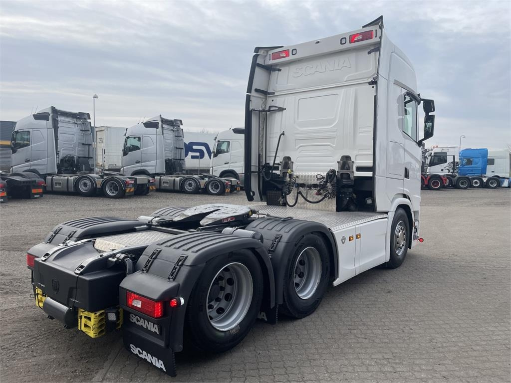 Scania S660 A 6x2 NB 2950 - Tractor unit: picture 2 Scania S660 A 6x2 NB 2950 - Tractor unit: picture 2