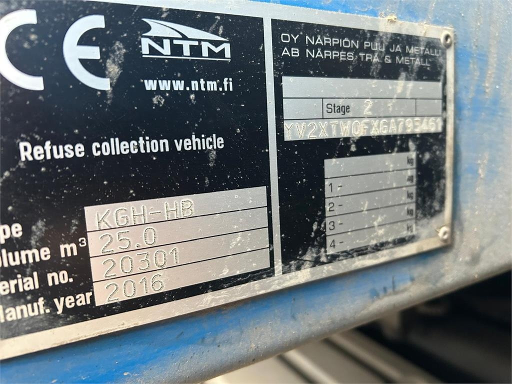 Volvo FM420 8x2*6 Trippel NTM 25m3 - Garbage truck: picture 2 Volvo FM420 8x2*6 Trippel NTM 25m3 - Garbage truck: picture 2