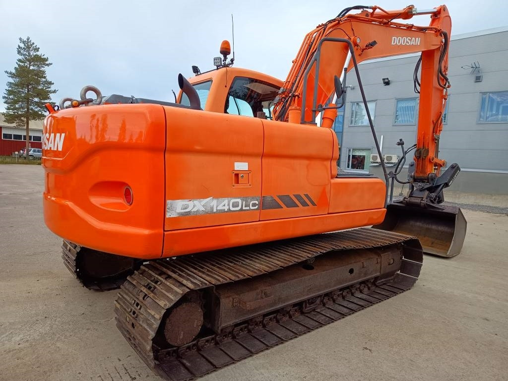 Doosan DX140LC KALLISTAJA+PYÖRITTÄJÄ - Crawler excavator: picture 5 Doosan DX140LC KALLISTAJA+PYÖRITTÄJÄ - Crawler excavator: picture 5