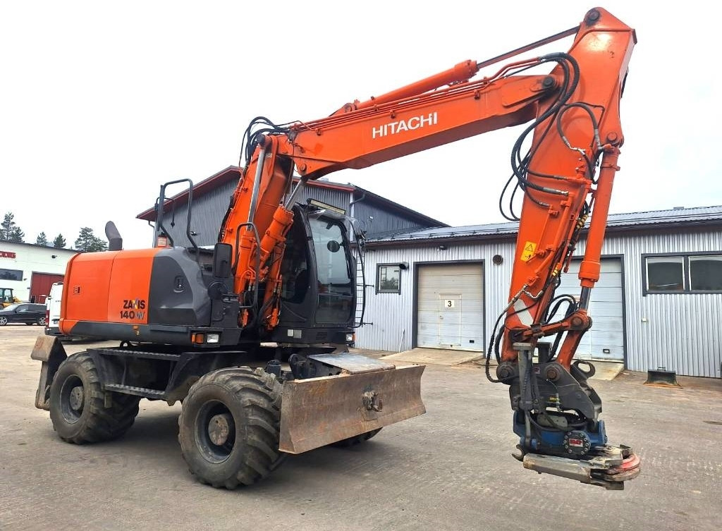 Wheel excavator Hitachi ZX140W-5 HUIPPUVARUSTEET: picture 6