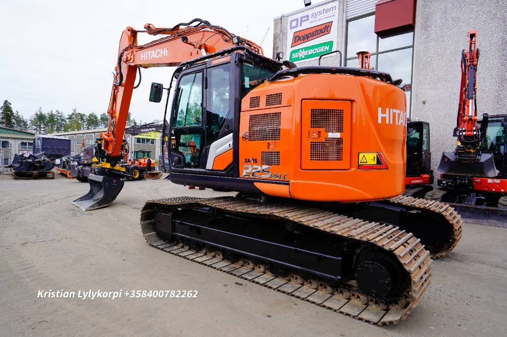 Hitachi ZX225USLC-7 ENGCON JA NOVATRON - Crawler excavator: picture 2 Hitachi ZX225USLC-7 ENGCON JA NOVATRON - Crawler excavator: picture 2