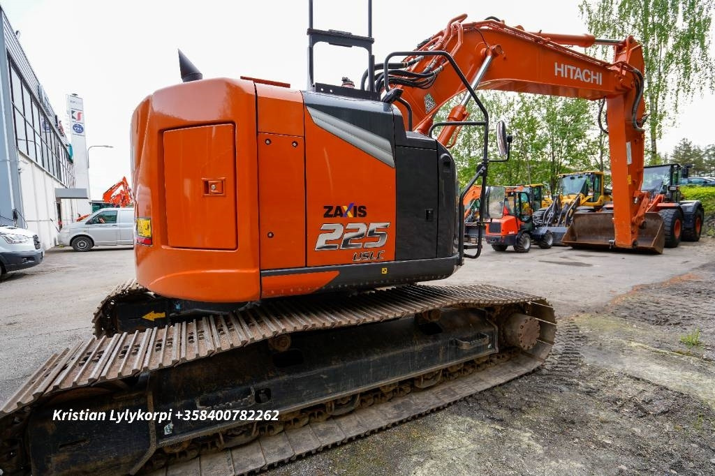 Crawler excavator Hitachi ZX225USLC-7 STAGE V: picture 6