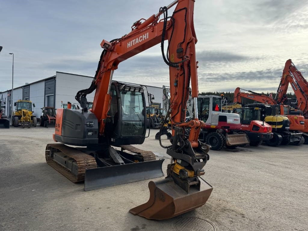 Hitachi ZX85US-5 Pyörittäjä, 3-Kauhaa  - Mini excavator: picture 5 Hitachi ZX85US-5 Pyörittäjä, 3-Kauhaa  - Mini excavator: picture 5