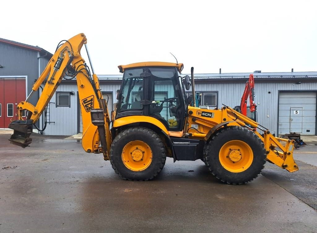JCB MYYTY! SOLD! 4CN YHDISTELMÄKONE - Backhoe loader: picture 4 JCB MYYTY! SOLD! 4CN YHDISTELMÄKONE - Backhoe loader: picture 4