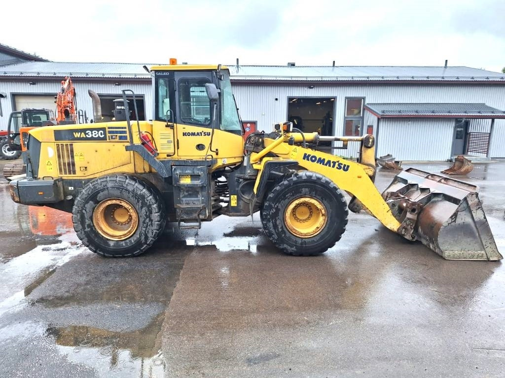 Komatsu WA380-5H RASVARI - Wheel loader: picture 4 Komatsu WA380-5H RASVARI - Wheel loader: picture 4