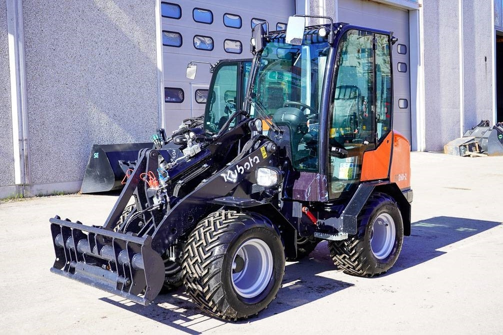 Kubota RT260-2 DELUXE - Wheel loader: picture 2 Kubota RT260-2 DELUXE - Wheel loader: picture 2