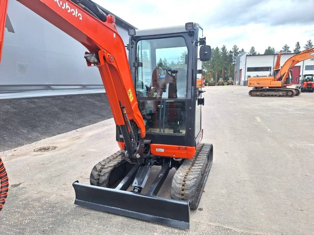 Mini excavator Kubota U27-4 KALLISTAJALLA, HUOLLETTU: picture 7