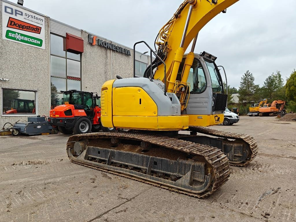 Crawler excavator New Holland E200SRLC KALLISTUVA KAUHA: picture 9