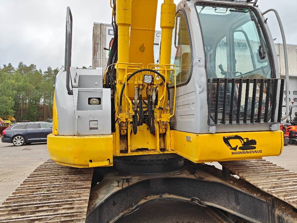 Crawler excavator New Holland E200SRLC KALLISTUVA KAUHA: picture 10