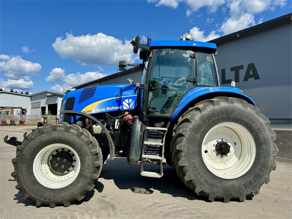 New Holland TG285  - Farm tractor: picture 3 New Holland TG285  - Farm tractor: picture 3