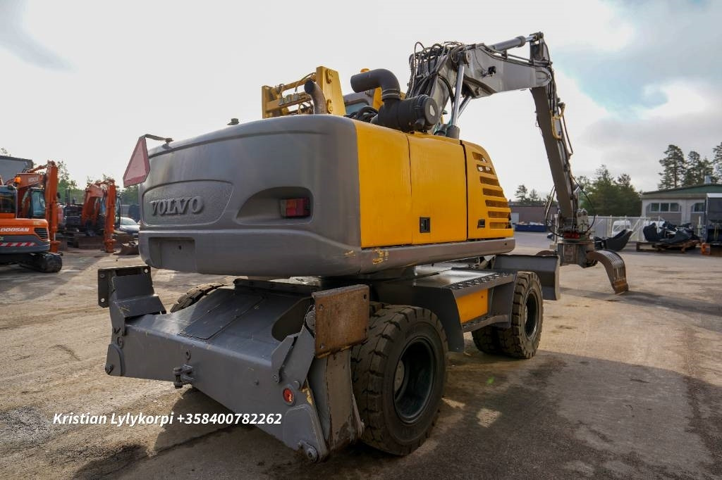Volvo EW160B NOUSUHYTTI MATERIAALIKONE - Waste/ Industry handler: picture 5 Volvo EW160B NOUSUHYTTI MATERIAALIKONE - Waste/ Industry handler: picture 5