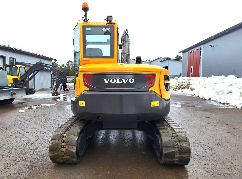Volvo MYYTY! SOLD! ECR88D - Mini excavator: picture 3 Volvo MYYTY! SOLD! ECR88D - Mini excavator: picture 3