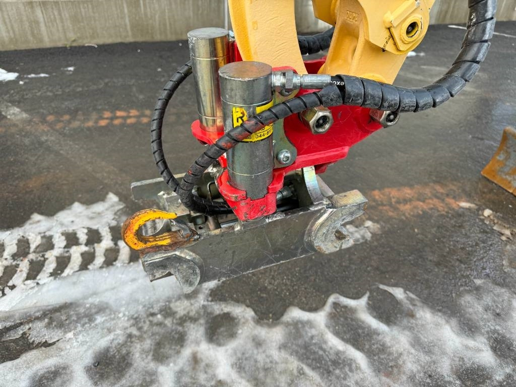 Mini excavator Yanmar SV 18 VÄHÄN AJETTU: picture 7