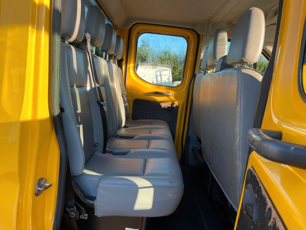 Ford Transit 2.2TDCI. Doka 7 Sitze. ALU pritsche. - Open body delivery van, Combi van: picture 5 Ford Transit 2.2TDCI. Doka 7 Sitze. ALU pritsche. - Open body delivery van, Combi van: picture 5