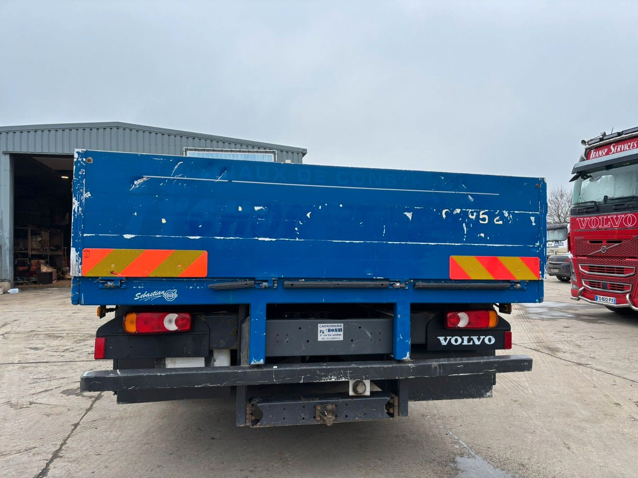 Volvo FL7-240. Pritsche 6.80m. EU5. - Dropside/ Flatbed truck: picture 5 Volvo FL7-240. Pritsche 6.80m. EU5. - Dropside/ Flatbed truck: picture 5