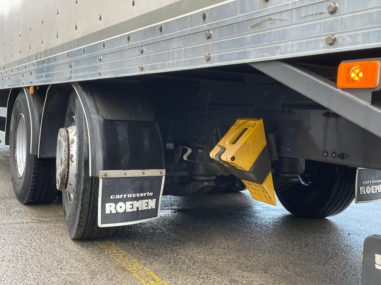 Volvo FM 340. Klima. LBW. E6. - Box truck: picture 2 Volvo FM 340. Klima. LBW. E6. - Box truck: picture 2