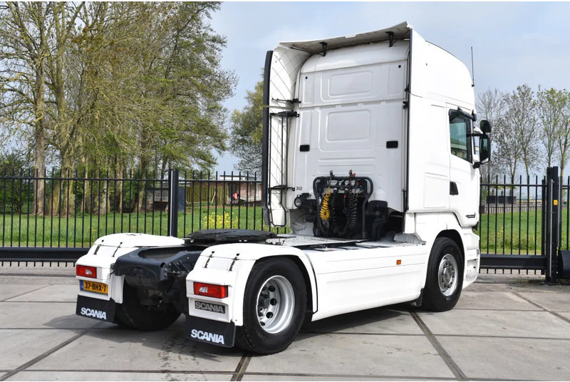 Scania R450 TL 4x2 - CROWN EDITION - SCR ONLY - 878 TKM - AIRCO - 4 POINT AIRSUSP. REAR - XENON - - Tractor unit: picture 3 Scania R450 TL 4x2 - CROWN EDITION - SCR ONLY - 878 TKM - AIRCO - 4 POINT AIRSUSP. REAR - XENON - - Tractor unit: picture 3