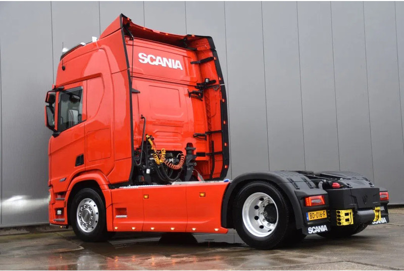 Scania R500 NGS 4x2 SUPER - NEW TACHO - ADR AT - 194 TKM - NAVI - LEATHER SEATS - 4 POINT AIR SUSP. REAR - ALCOA'S - LED - - Tractor unit: picture 3 Scania R500 NGS 4x2 SUPER - NEW TACHO - ADR AT - 194 TKM - NAVI - LEATHER SEATS - 4 POINT AIR SUSP. REAR - ALCOA'S - LED - - Tractor unit: picture 3