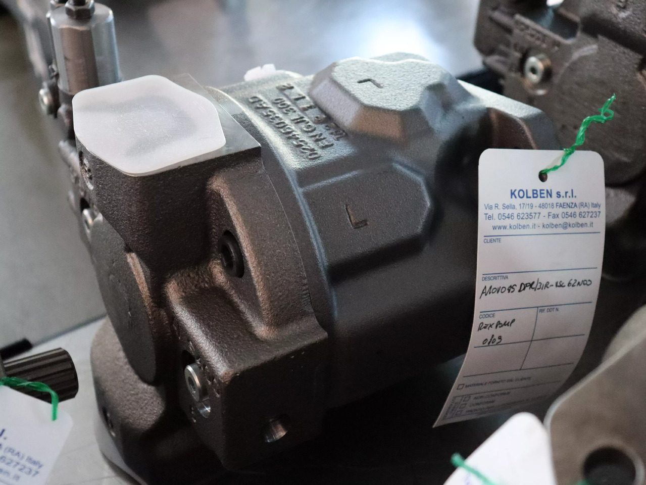 REXROTH A10VO45DFR/31R-VSC62N00 - Hydraulic pump for Construction machinery: picture 2 REXROTH A10VO45DFR/31R-VSC62N00 - Hydraulic pump for Construction machinery: picture 2