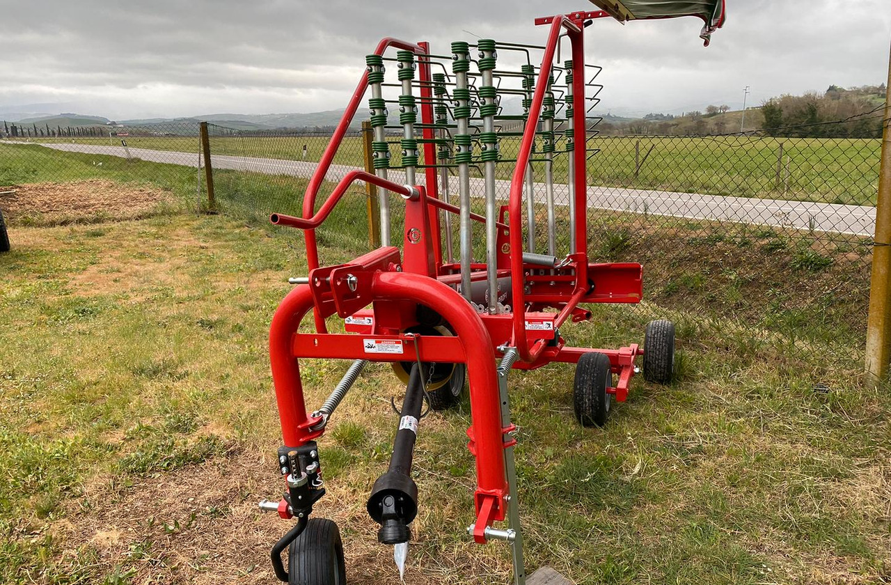 Ranghinatore Enorossi - Tedder/ Rake: picture 2 Ranghinatore Enorossi - Tedder/ Rake: picture 2