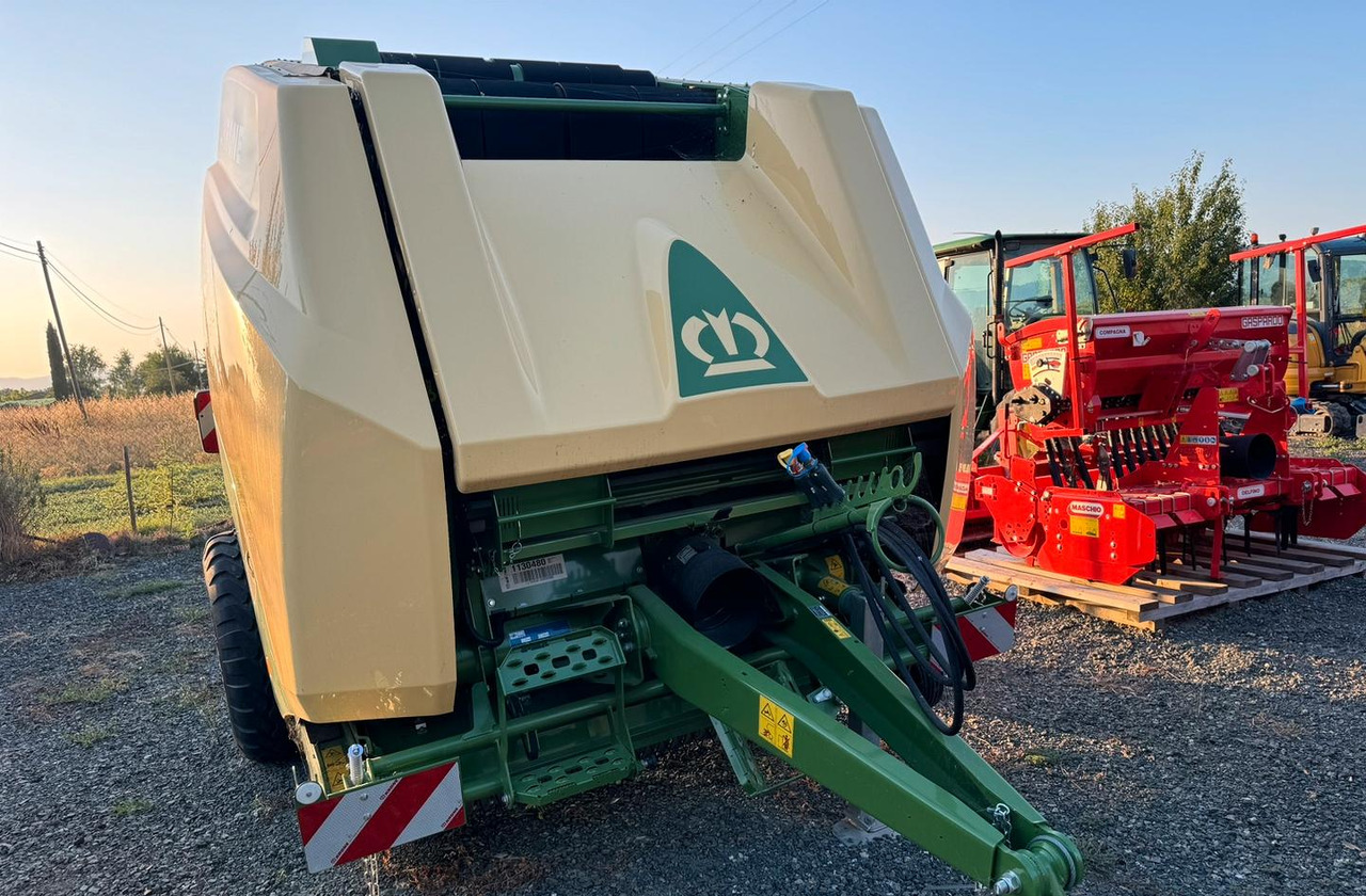 Rotopressa - Round baler: picture 2 Rotopressa - Round baler: picture 2