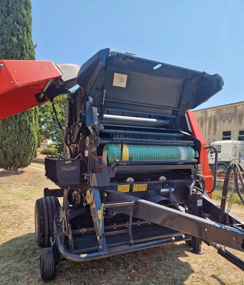 Rotopressa Kuhn - Round baler: picture 3 Rotopressa Kuhn - Round baler: picture 3