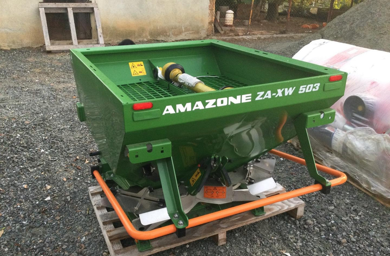 Spandiconcime - Fertilizer spreader: picture 1 Spandiconcime - Fertilizer spreader: picture 1