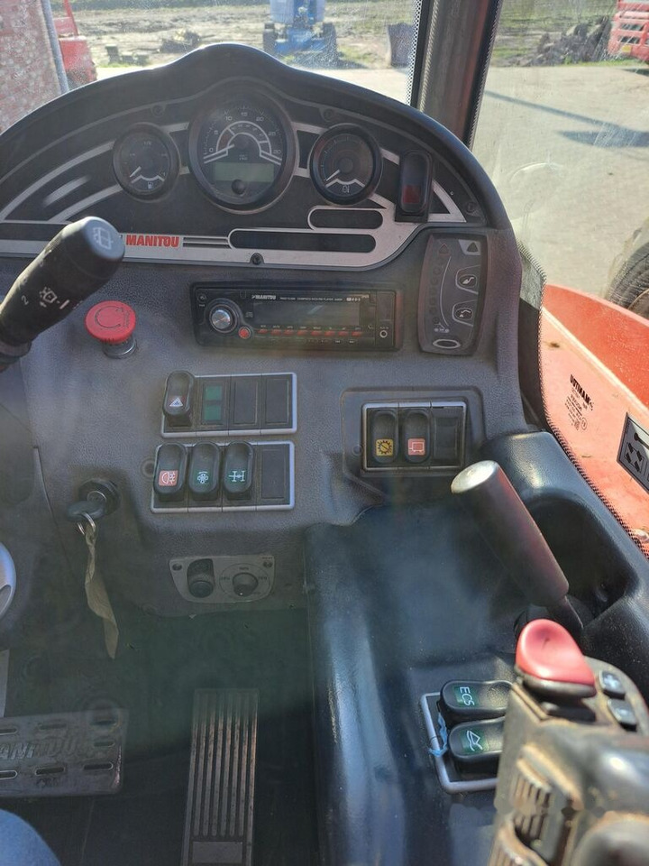Telescopic handler Manitou MLT735 120ps: picture 18