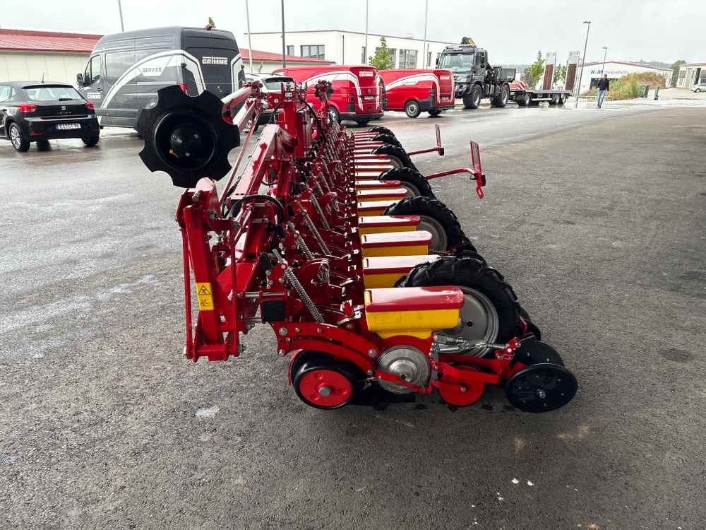 Grimme MATRIX 1800 - Seed drill: picture 3 Grimme MATRIX 1800 - Seed drill: picture 3