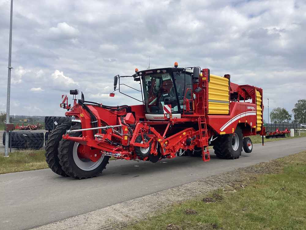 Harvester Grimme VARITRON 270 PLATINUM: picture 1