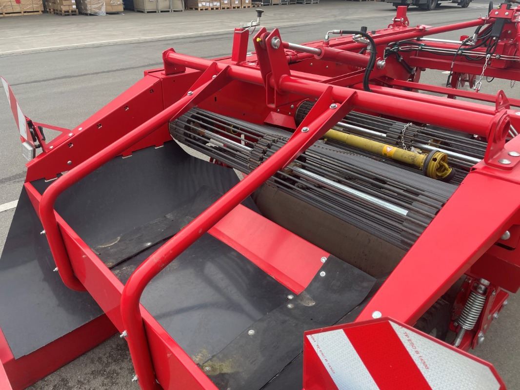 Grimme WV 165 - Grape harvesting machine: picture 4 Grimme WV 165 - Grape harvesting machine: picture 4