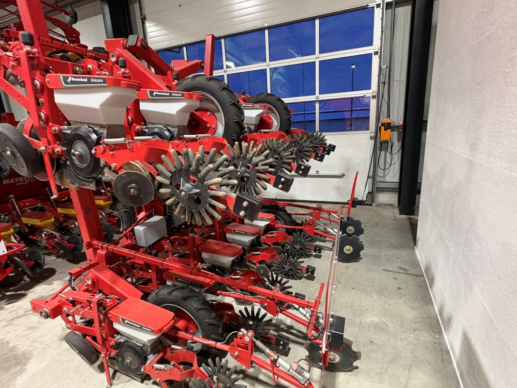 Kverneland UNICORN 1200 - Seed drill: picture 5 Kverneland UNICORN 1200 - Seed drill: picture 5