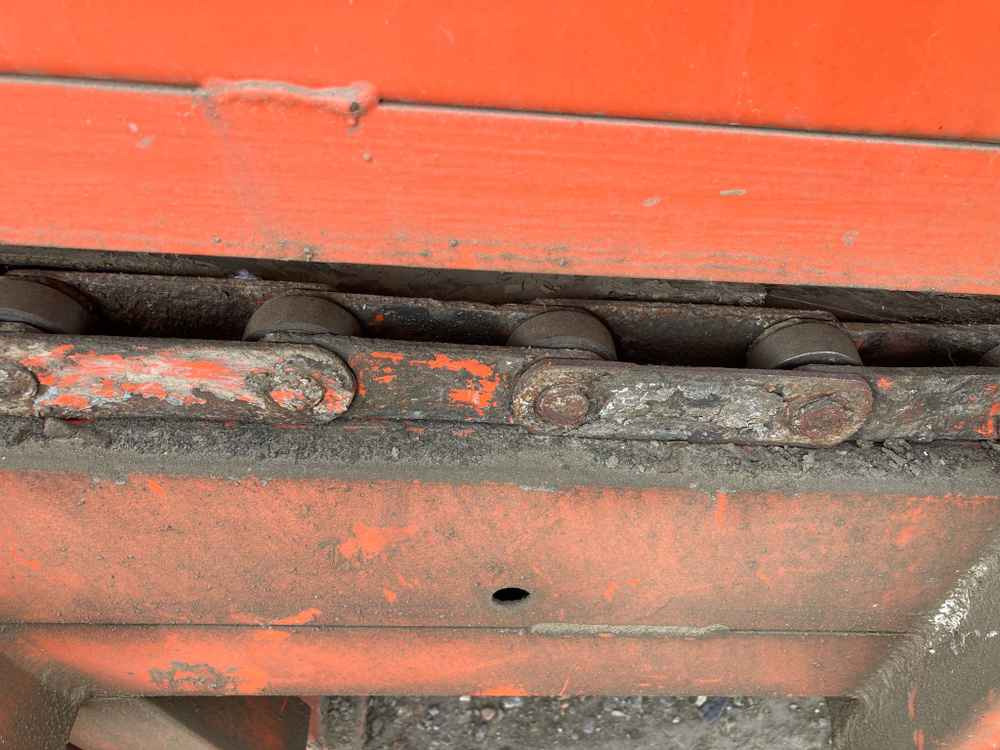 Downs Super Charger/ Expansion Hopper - Storage equipment: picture 3 Downs Super Charger/ Expansion Hopper - Storage equipment: picture 3