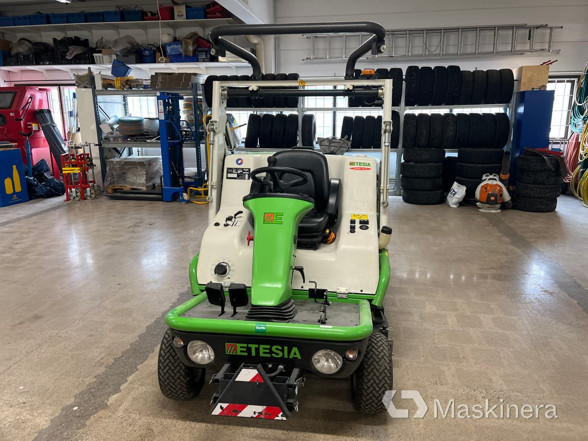 Åkgräsklippare Etesia H124D - Garden mower: picture 2 Åkgräsklippare Etesia H124D - Garden mower: picture 2