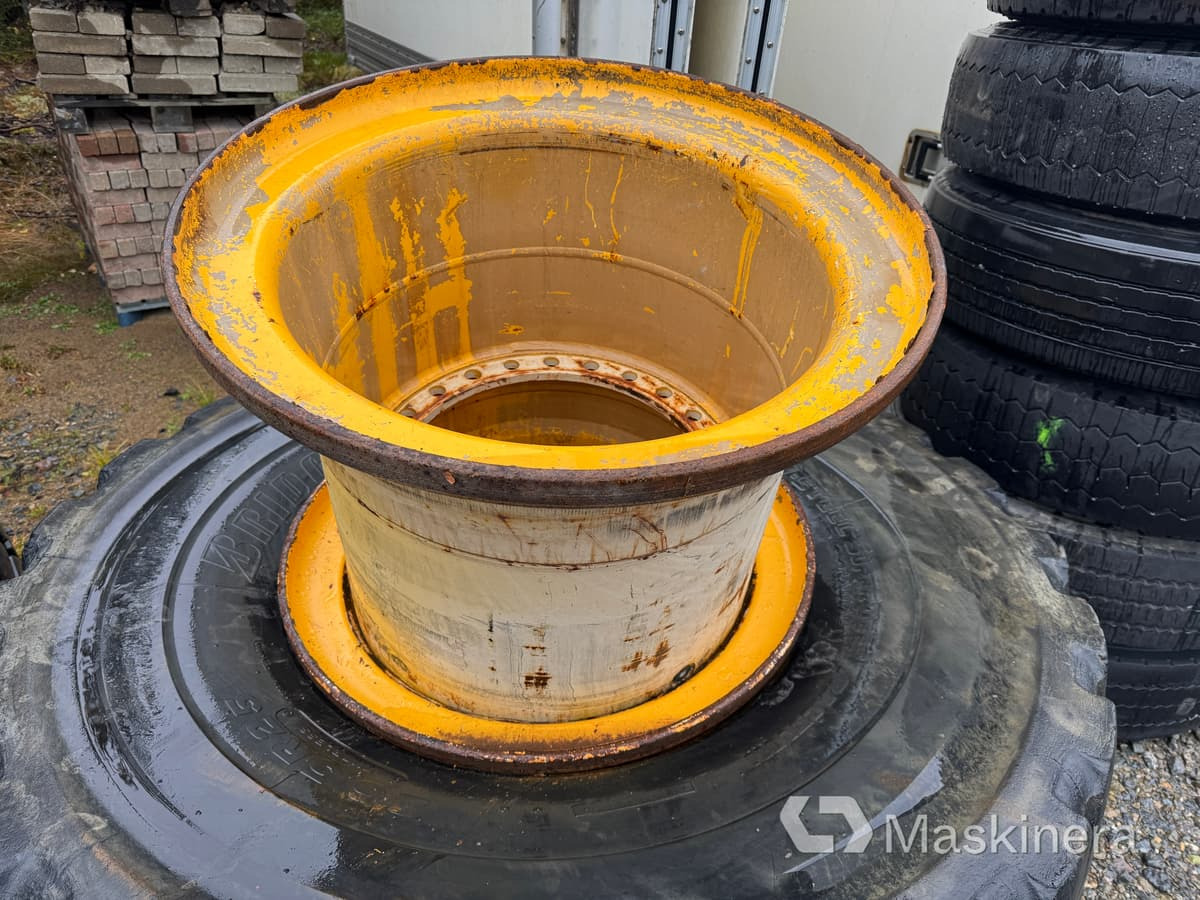 Fälg, 25 tum - Rim for Construction machinery: picture 1 Fälg, 25 tum - Rim for Construction machinery: picture 1