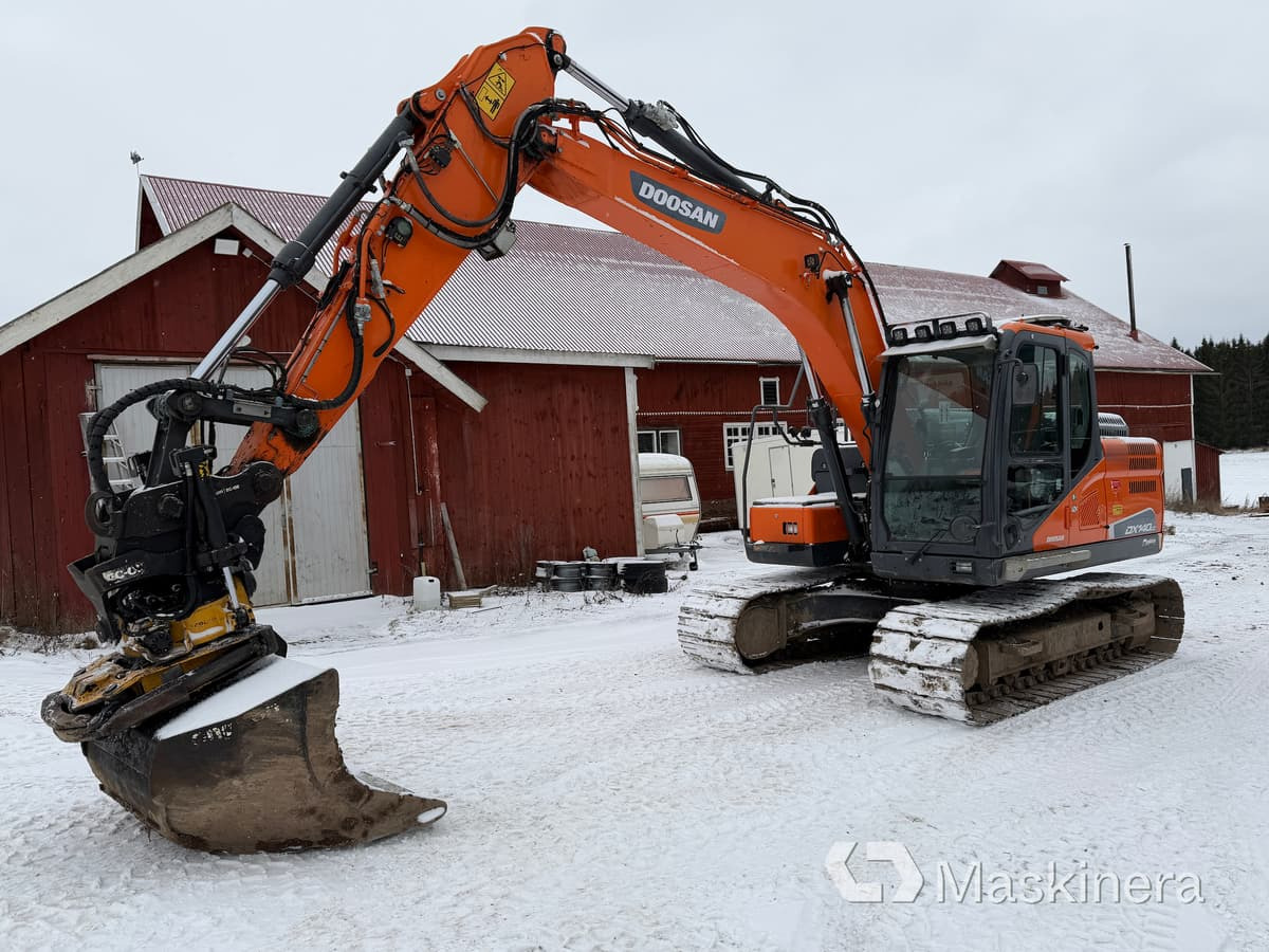 Grävmaskin Doosan DX140 LC-5 - Crawler excavator: picture 1 Grävmaskin Doosan DX140 LC-5 - Crawler excavator: picture 1