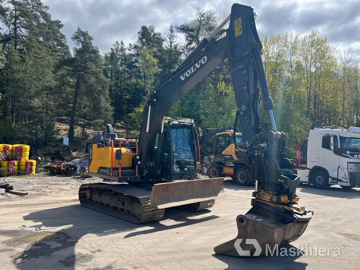 Grävmaskin Volvo EC140EL med 3 skopor - Crawler excavator: picture 3 Grävmaskin Volvo EC140EL med 3 skopor - Crawler excavator: picture 3