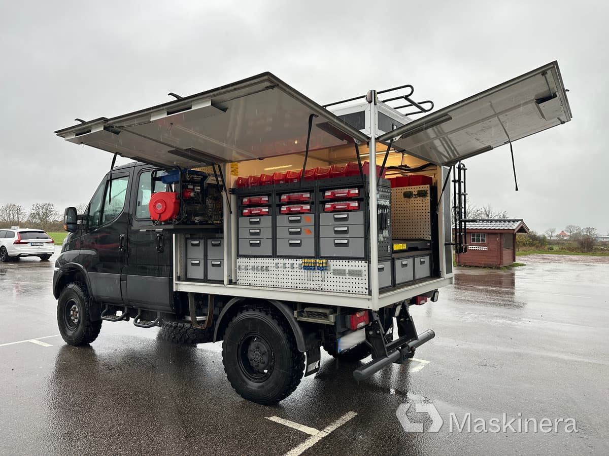 Iveco Daily 55-180 4x4 3.0 Arbetsbil Iveco Daily 4x4 3.0 - Panel van: picture 3 Iveco Daily 55-180 4x4 3.0 Arbetsbil Iveco Daily 4x4 3.0 - Panel van: picture 3