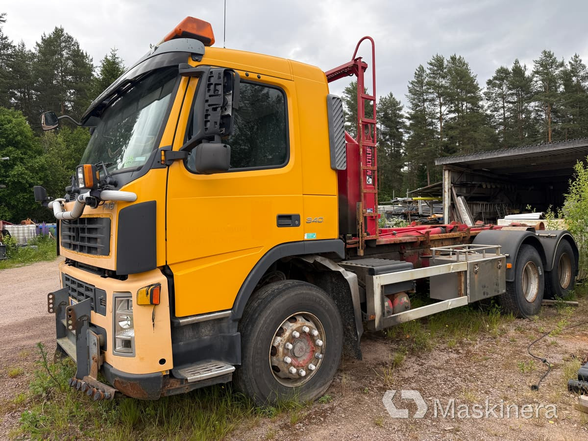 Lastväxlare Volvo FM9 6*2 (Rep.objekt) - Hook lift truck: picture 1 Lastväxlare Volvo FM9 6*2 (Rep.objekt) - Hook lift truck: picture 1