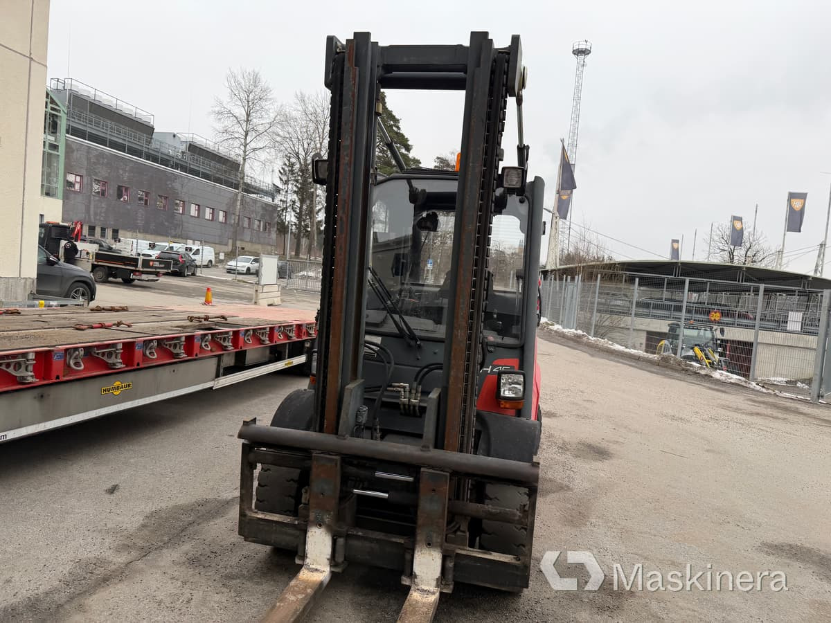 Linde H450-01 Truck Linde H45D-01 - Diesel forklift: picture 3 Linde H450-01 Truck Linde H45D-01 - Diesel forklift: picture 3