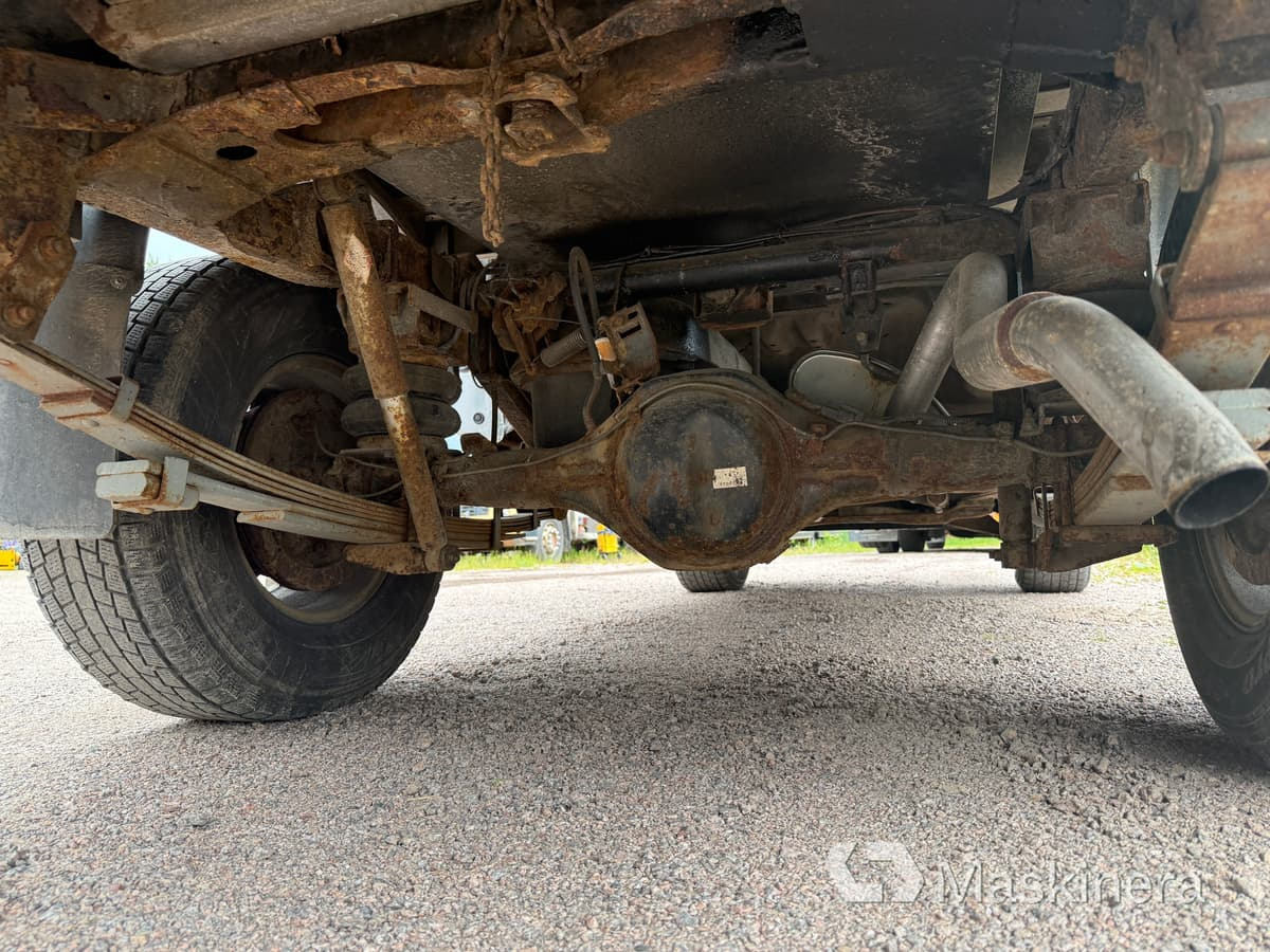 Small van Pickup med skåp Mitsubishi L200 Club Cab 2.5 4x4: picture 43