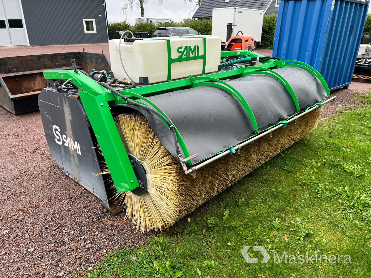 Sopskopa Sami K2500 med bevattning - Road sweeper: picture 3 Sopskopa Sami K2500 med bevattning - Road sweeper: picture 3