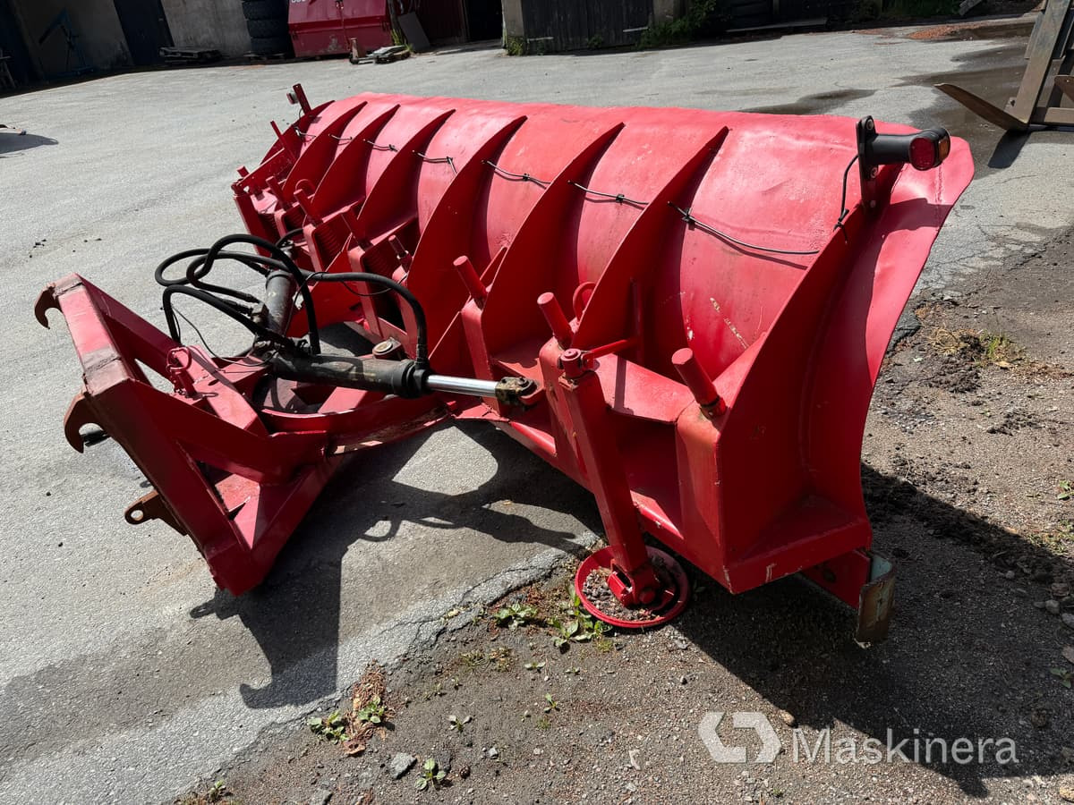 Svedala Arbrå DB85-32 Snöblad Svedala Arbrå DB 85-32 eurofäste - Snow plough: picture 5 Svedala Arbrå DB85-32 Snöblad Svedala Arbrå DB 85-32 eurofäste - Snow plough: picture 5