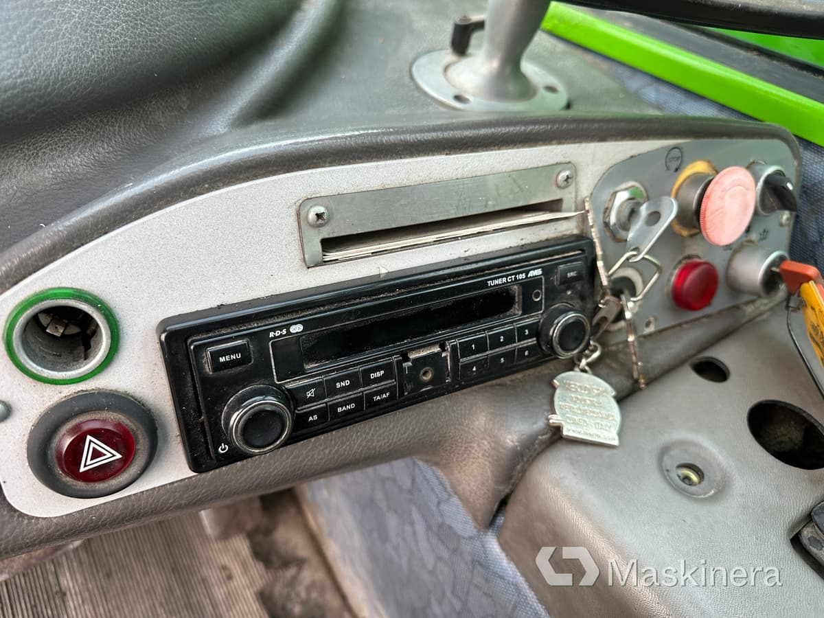 Telescopic handler Teleskoplastare Merlo P40.17K: picture 39