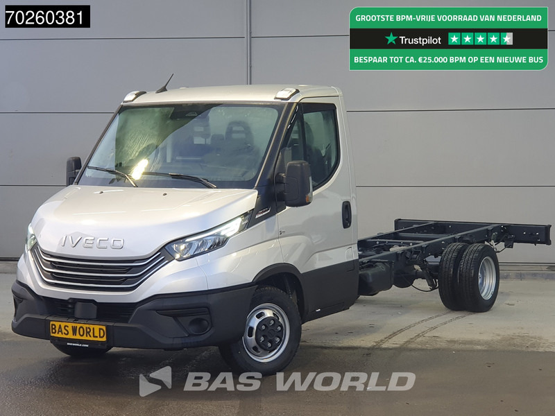 Iveco Daily 35C21 Automaat 410wb Dubbellucht 2025model Chassis Cabine ACC Fahrgestell Airco - Commercial vehicle: picture 1 Iveco Daily 35C21 Automaat 410wb Dubbellucht 2025model Chassis Cabine ACC Fahrgestell Airco - Commercial vehicle: picture 1
