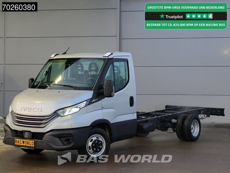 Iveco Daily 35C21 Automaat 410wb Dubbellucht 2025model Chassis Cabine ACC Fahrgestell Airco - Commercial vehicle: picture 1 Iveco Daily 35C21 Automaat 410wb Dubbellucht 2025model Chassis Cabine ACC Fahrgestell Airco - Commercial vehicle: picture 1